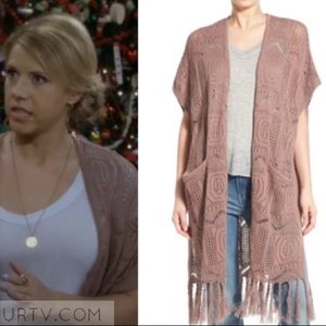 SOLD Nordstrom Hinge Kimono